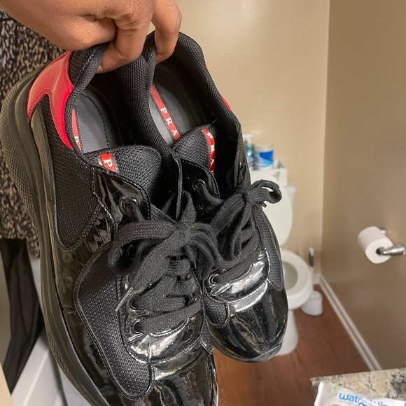 negotiate a price on the shoes, they are currently available to pickup DM area - Picture 2 of 3